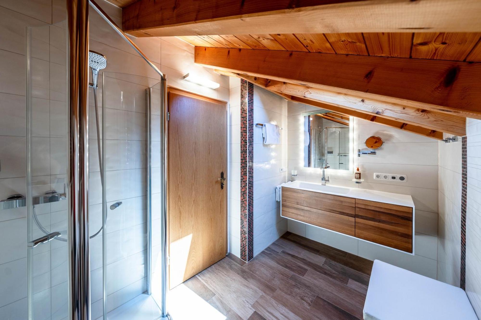 Ferienwohnungen Lara Wohnung 3 Wallgau Luaran gambar
